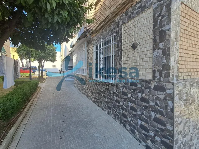 Venta de Piso para reformar en Lucena - Córdoba - foto 5