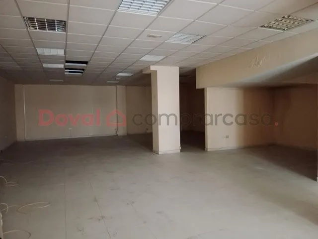 LOCAL EN TORRENTE BALLESTER — 3