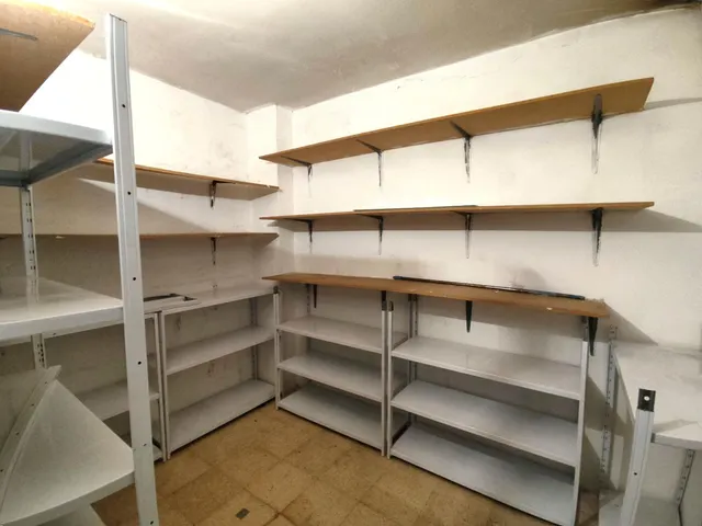 GRAN TRASTERO EN ZONA IBIZA — 10