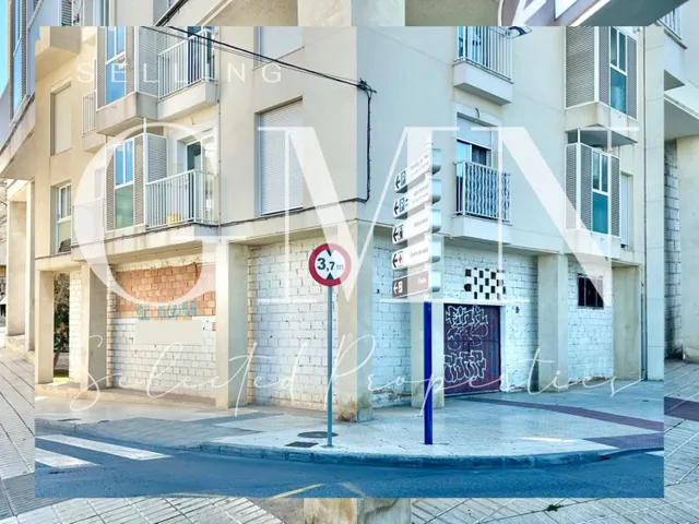 Local comercial 181m² en venta - Casco Antiguo - foto 4