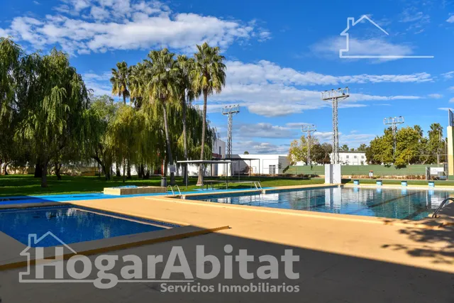 Amplio exterior y luminoso con terraza — 23