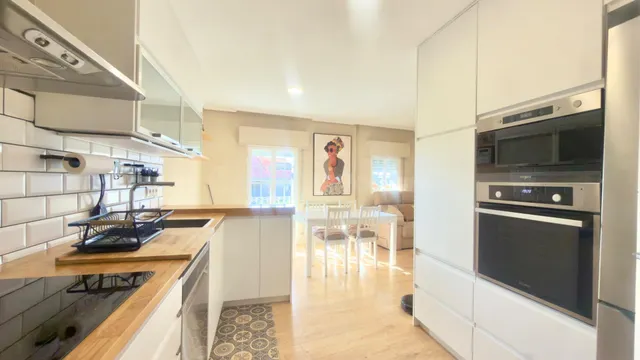 Encantador Chalet de Piedra Reformado - Listo para Vivir - foto 3