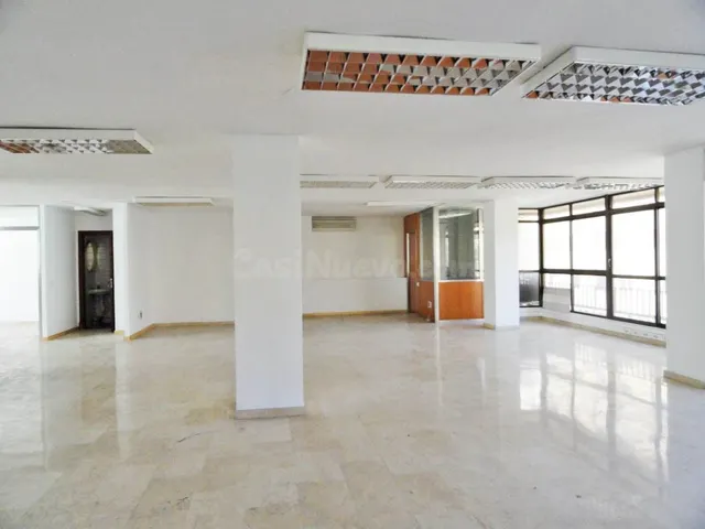 GRAN LOCAL PLANTA 1ª (OPCION AMPLIABLE 610M2) - foto 4