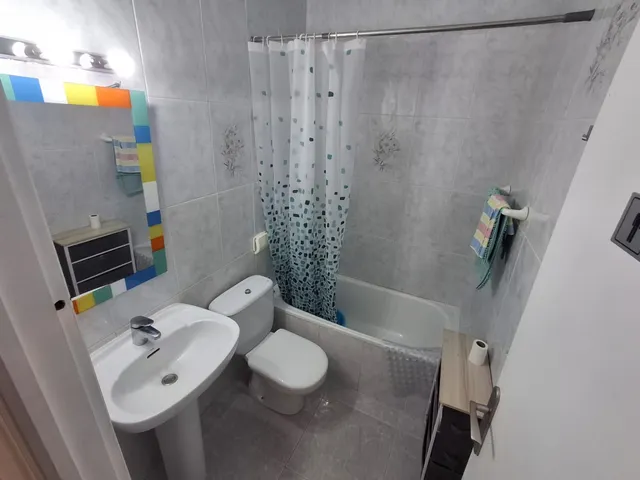 CHALET EN ORIHUELA COSTA CON GRAN PARCELA Y PISCINA PRIVADA — 36