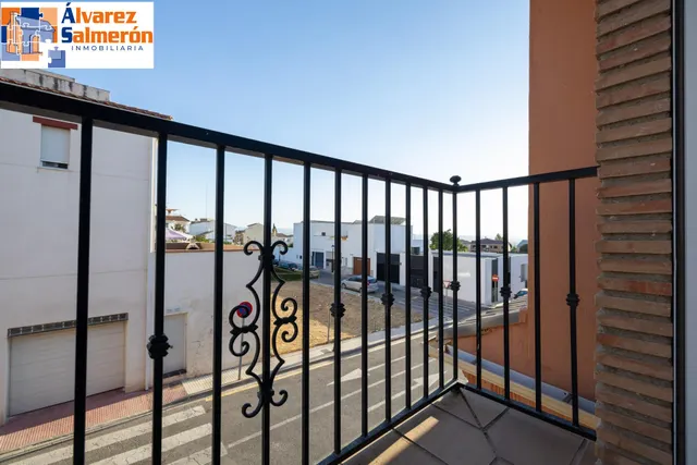 Adosado 3 habitaciones 195m² en venta - Vega de granada zona noroeste — 40