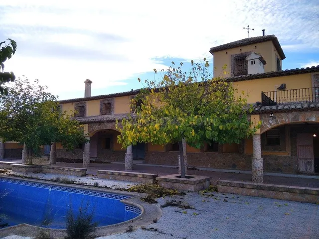 INCREIBLE CASA DE CAMPO CON PISCINA Y BARBACOA - foto 3
