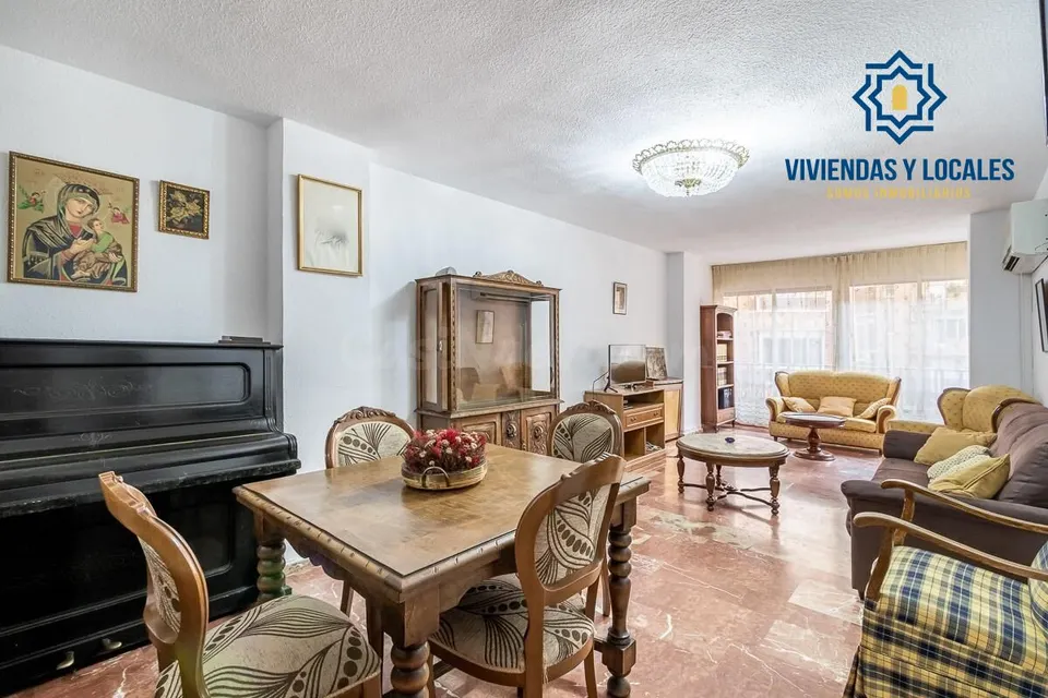 MAGNIFICA VIVIENDA EN LAS FLORES - CAMINO DE RONDA