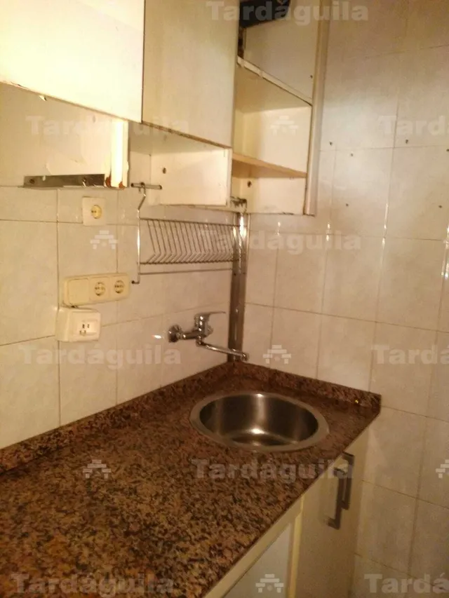 LOCAL BAR EN VENTA JUNTO A LA AVENIDA VILLAMAYOR Y PLAZA CARMELITAS — 10