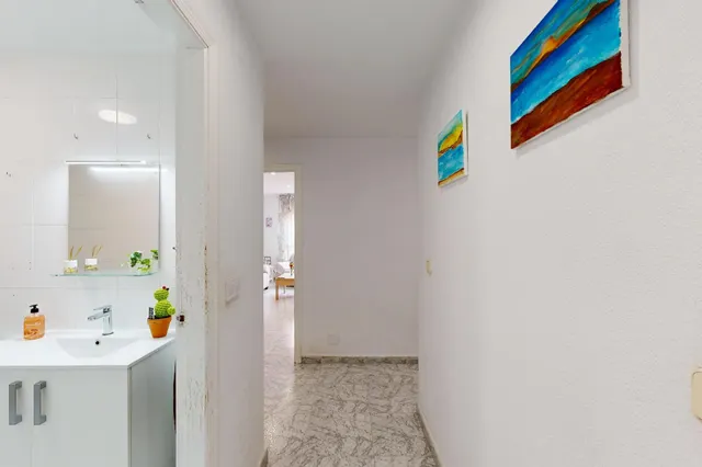Espacioso piso en Canteras con gran dormitorio principal en suite, patio y plaza de garaje. Cartagena — 24