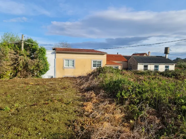 PARCELA URBANA EN MAIANCA (OLEIROS) — 6