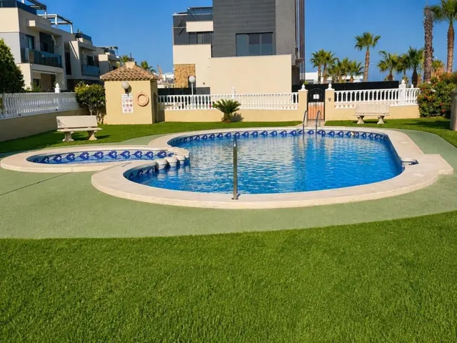 Bungalow 1 habitación 88m² en venta - Lomas de Cabo Roig