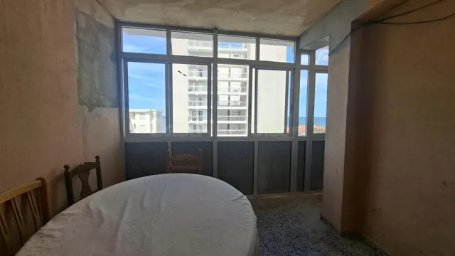 Apartamento en segunada línea playa Bellreguard con vistas a - foto 4