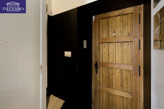 Casa unifamiliar reformada. — 17