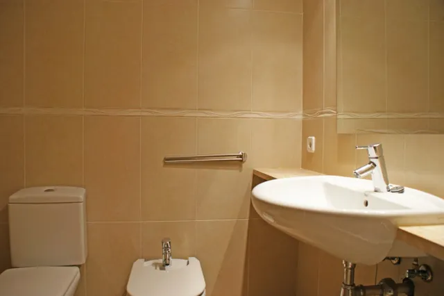 Piso en venta de cuatro habitaciones, zona Plaza Patines Palma — 13