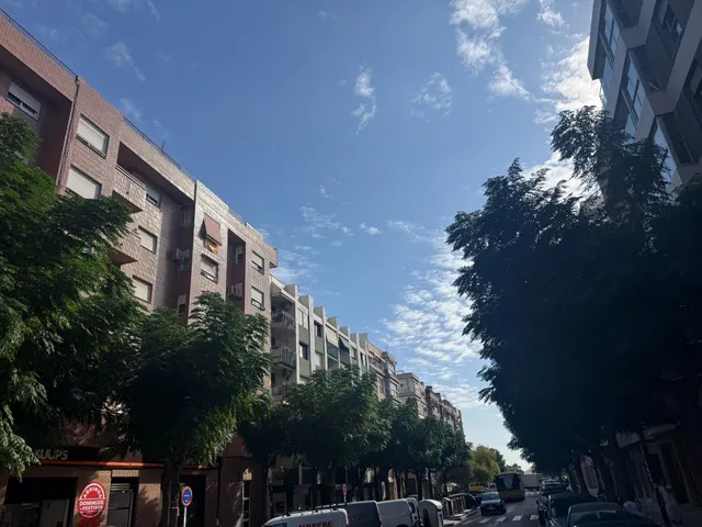 TOTALMENTE REFORMADO  A ESTRENARE, PISO EN BUENA ZONA,   EXTERIOR, MUY LUMINOSO. — 40