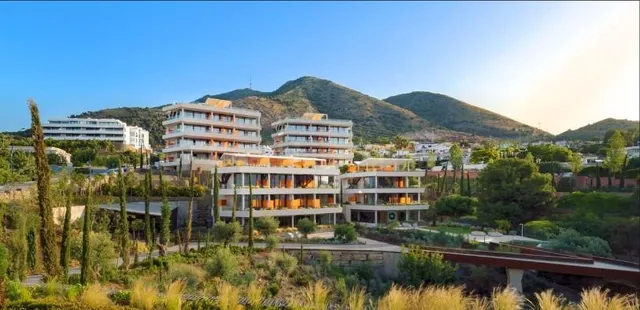 IMPRESIONANTE ÁTICO CON VISTAS AL MAR EN UNA SOLA PLANTA HIG - foto 2