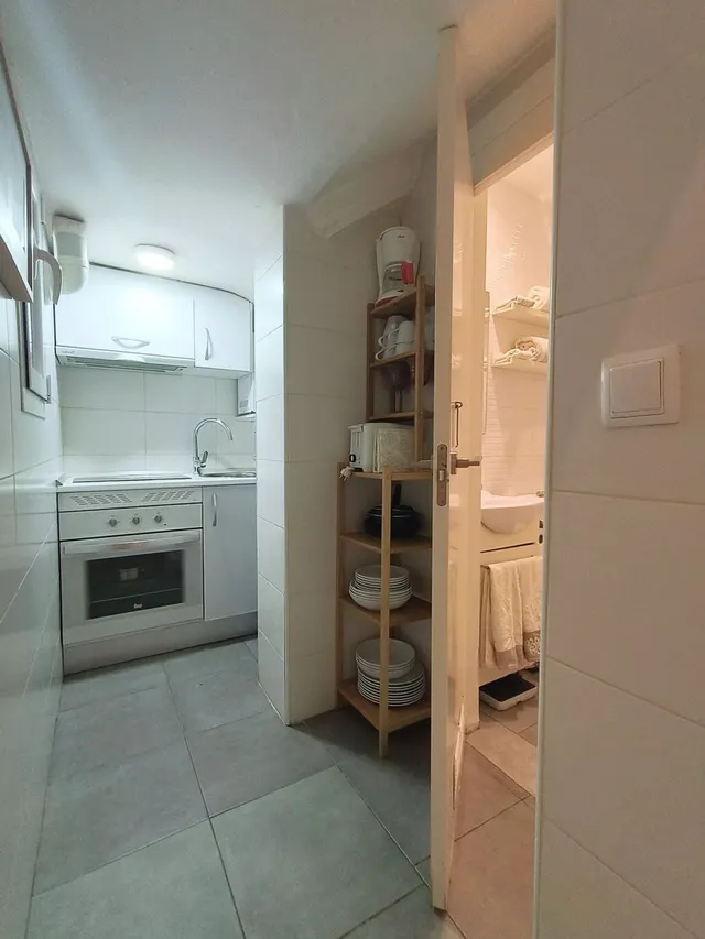 Piso 28m² en alquiler - Palacio — 21