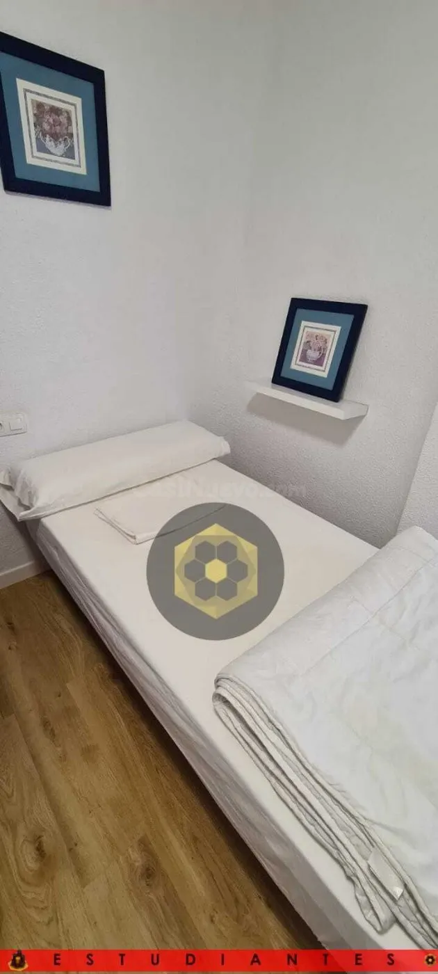 EST/ LT Piso para ESTUDIANTES con DOS dormitorios en el Barr - foto 4