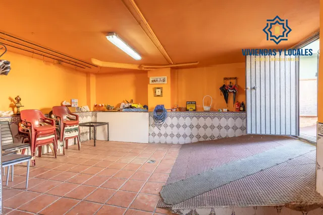 Casa independiente a 5 minutos de Granada en buen estado para entrar a vivir — 9