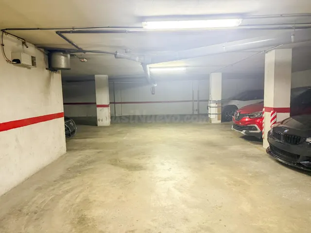 Plaza de Garaje en Parque la Bola - foto 5