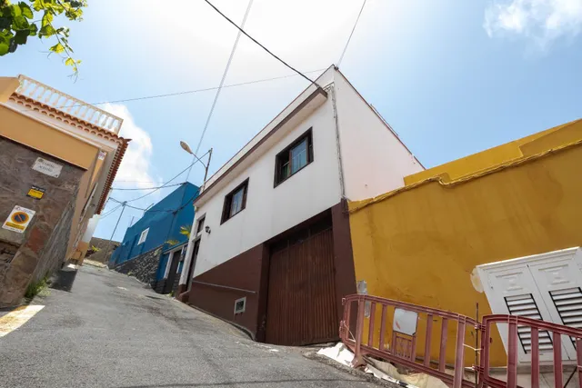 CASA EN ICOD, LA MANCHA — 8