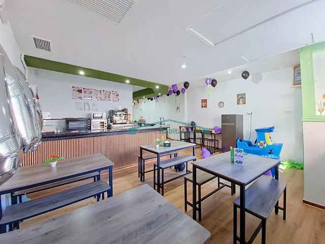 Se traspasa ludoteca-cafetería en Tavernes Blanques — 5