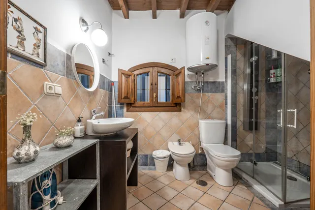 VENTA DE CÉNTRICO PISO DÚPLEX EN CALLE ELVIRA - GRANADA — 22