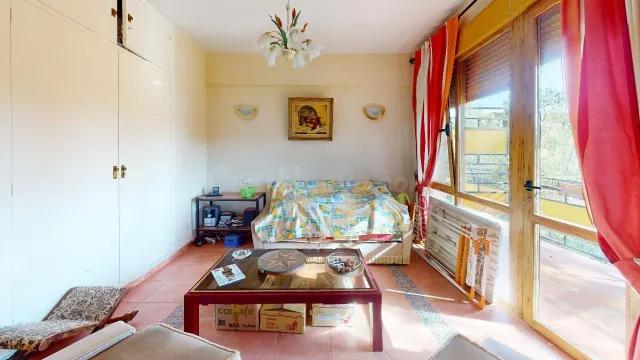 SE VENDE PISO EN URBANIZACIÓN "EL CANTÁBRICO" - foto 2