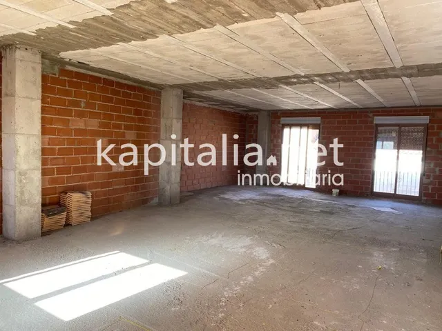 Edificio a la venta en La Llosa de Ranes — 12