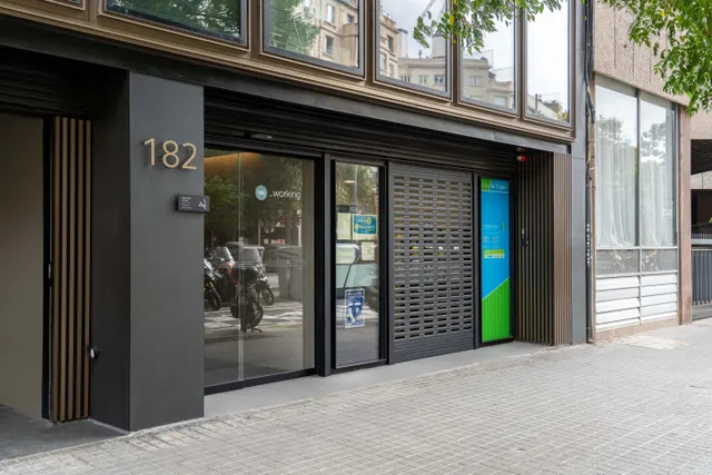 Oficina 199m² en alquiler - Eixample — 20