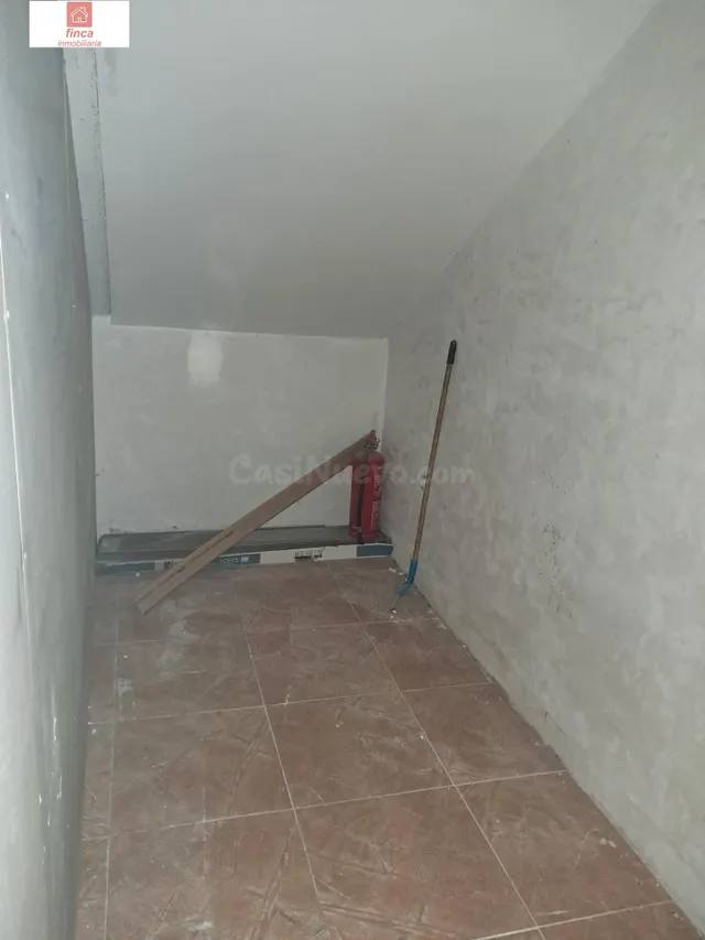MONTIJO, VENTA LOCAL COMERCIAL ACONDICIONADO FRENTE AL MERCA - foto 5