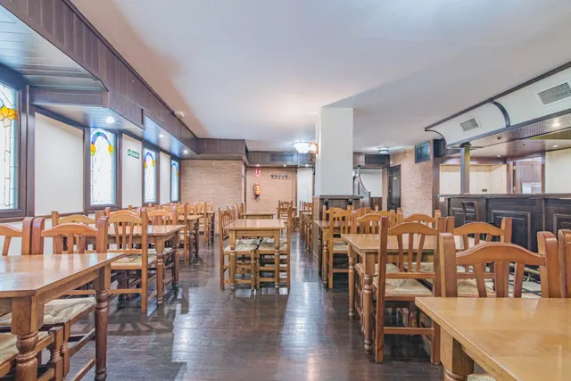 Se traspasa negocio de hosteleria en funcionamiento 12.000€ — 16