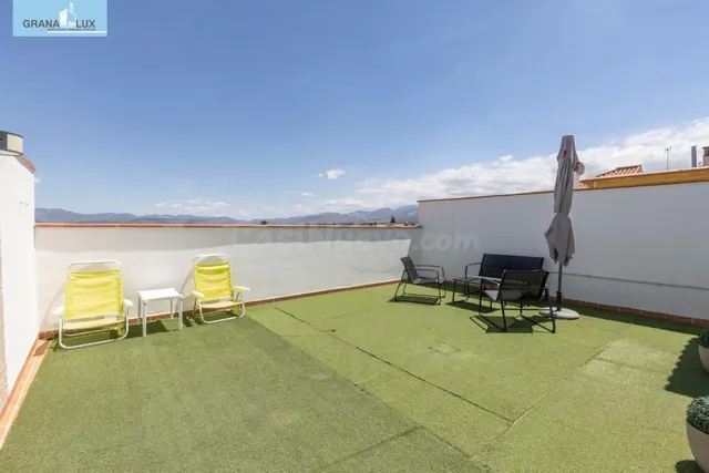 Ático con gran terraza y garaje en el centro de Alhendín – l - foto 2