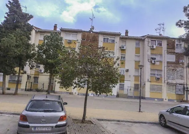 Venta piso en Sevilla - foto 3