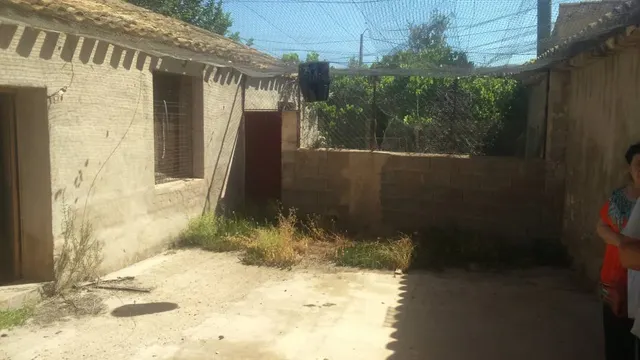 CASERON  DE PUEBLO PARA REFORMAR — 22