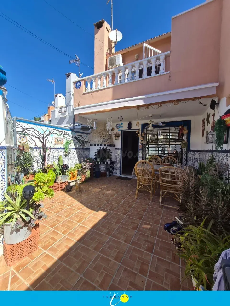 Fantastico adosado con solarium y terraza privados, muy soleado