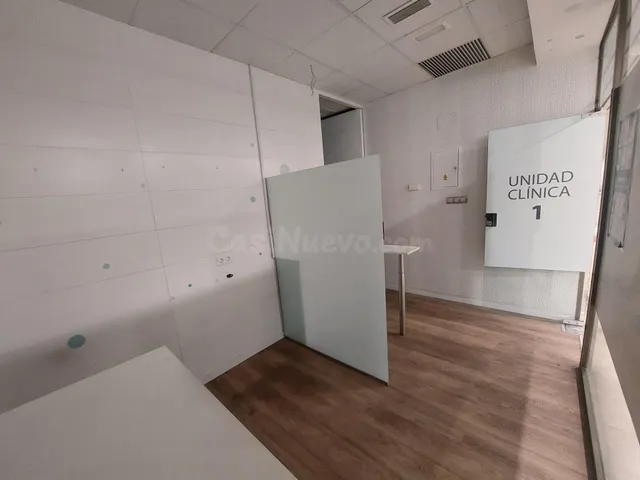 Oportunidad de Inversión en Local Comercial en el Corazón de - foto 5