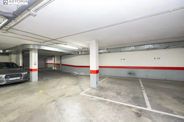 Apartamento tipo loft con garaje incluido y piscina en zona Parque Lagos — 29
