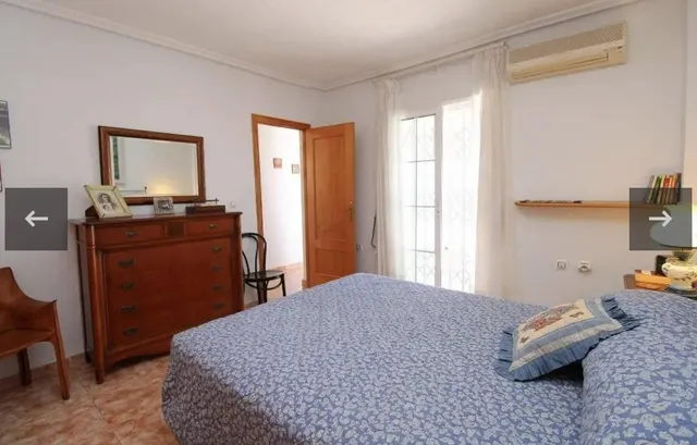 SE ALQUILA CHALET POR LARGO TIEMPO DE 3 DORMITORIOS Y 2 BAÑOS EN VILLA MARTIN (ORIHUELA COSTA) — 21