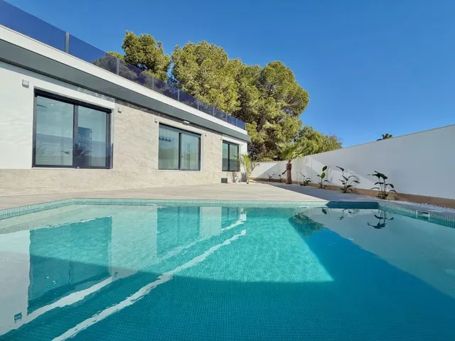 Villa 4 habitaciones 205m² en venta - Centro de la Ciudad Qu - foto 4