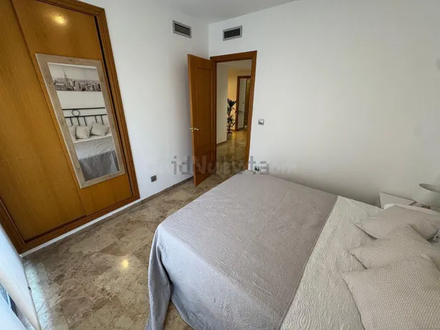 Piso 3+2, terraza y piscina — 12