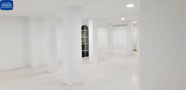 ALQUILER DE LOCAL 700M2 CENTRO DE JEREZ — 4