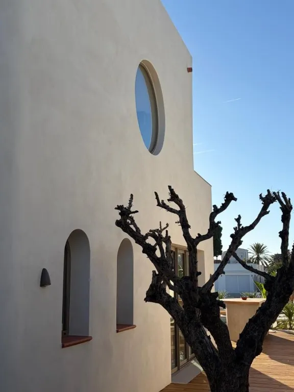 Villa de arquitecto de excepción en Empuriabrava — 9