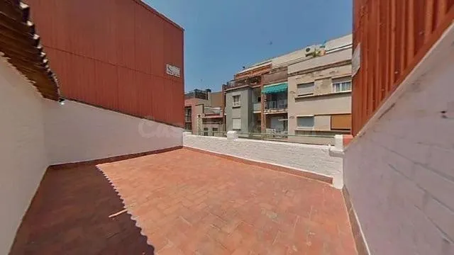 CASA EN VENTA OKUPADA EN C/ JOTA - foto 3