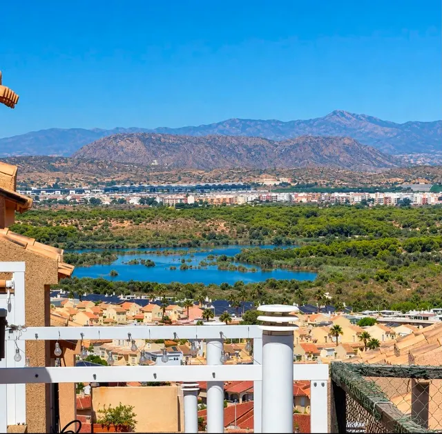 ESPECTACULAR BUNGALOW CON SOLÁRIUM PRIVADO Y VISTAS INCREÍBLES | GRAN ALACANT — 29