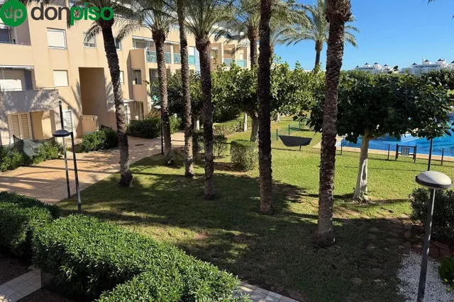 Venta de piso en Roquetas de Mar (Almería) - foto 3