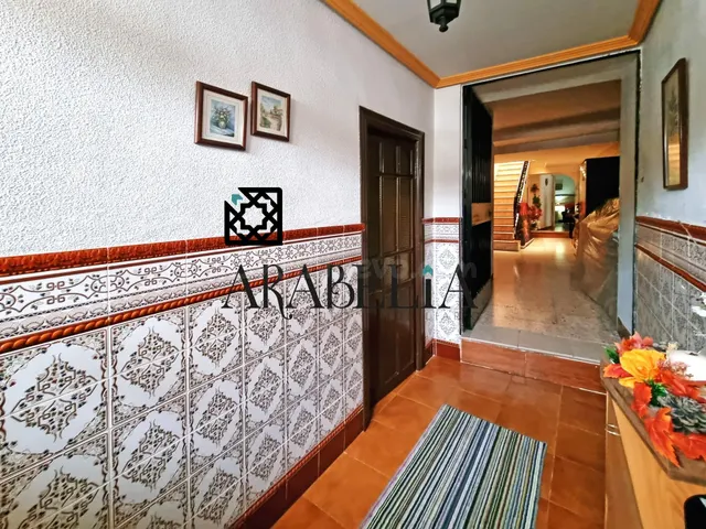 CASA A LA VENTA EN LA ZONA DE LA RIBERA - foto 2