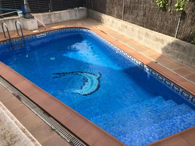 GRAN CASA EN VENTA EN URB. CAN CASAS — 16
