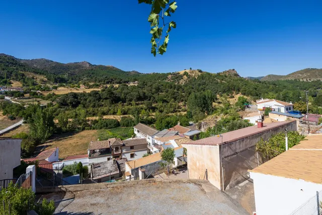 CASA REFORMADA CON TERRAZA Y VISTAS PANORÁMICAS EN TOCÓN DE QUÉNTAR — 25