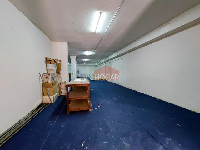 LOCAL COMERCIAL EN ÁVILA, CALLE CUARTEL DE LA MONTAÑA - foto 3
